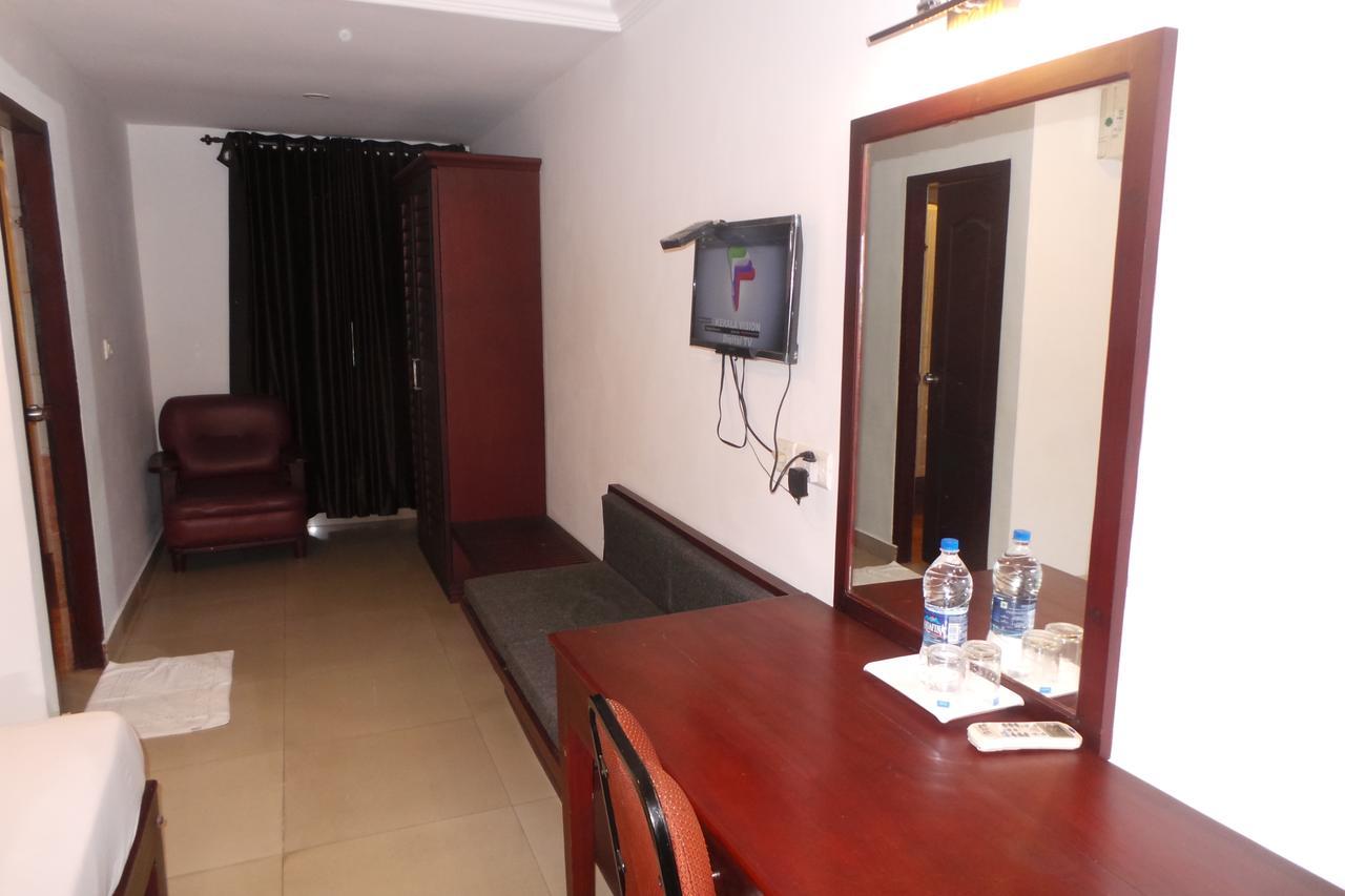 Hotel Wayanad Regency Kedavur Ngoại thất bức ảnh