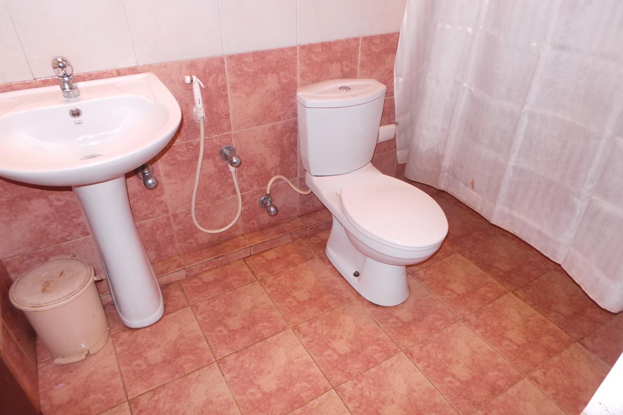 Hotel Wayanad Regency Kedavur Ngoại thất bức ảnh