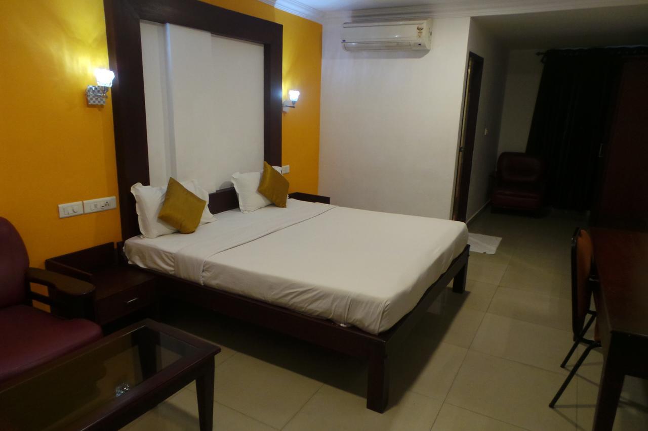 Hotel Wayanad Regency Kedavur Ngoại thất bức ảnh